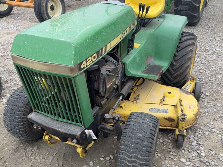 john-deere-420-image-2