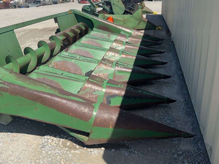 john-deere-6-image-2