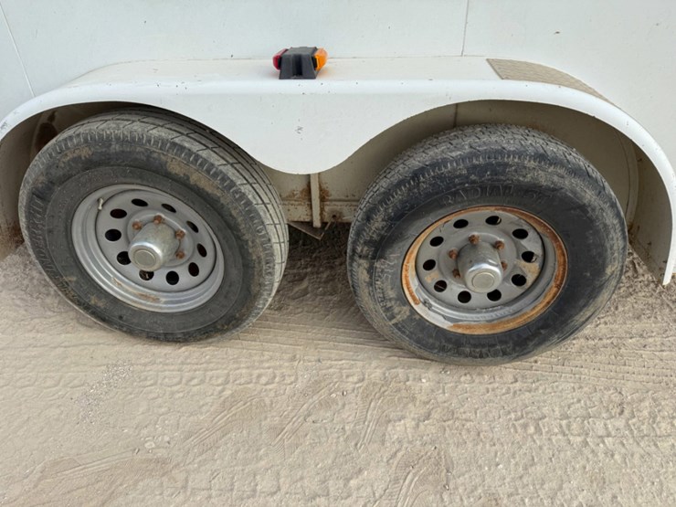 2014-cm-trailer-encolsed-cargo-trailer-image-8
