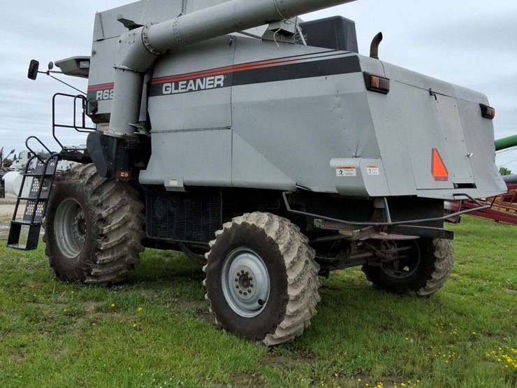 1998-gleaner-r62-image-9