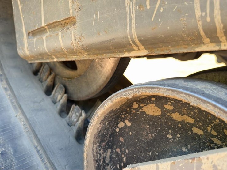 2014-terramac-rt9-image-14