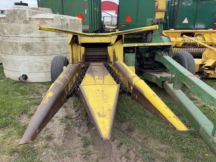 john-deere-3960-image-4