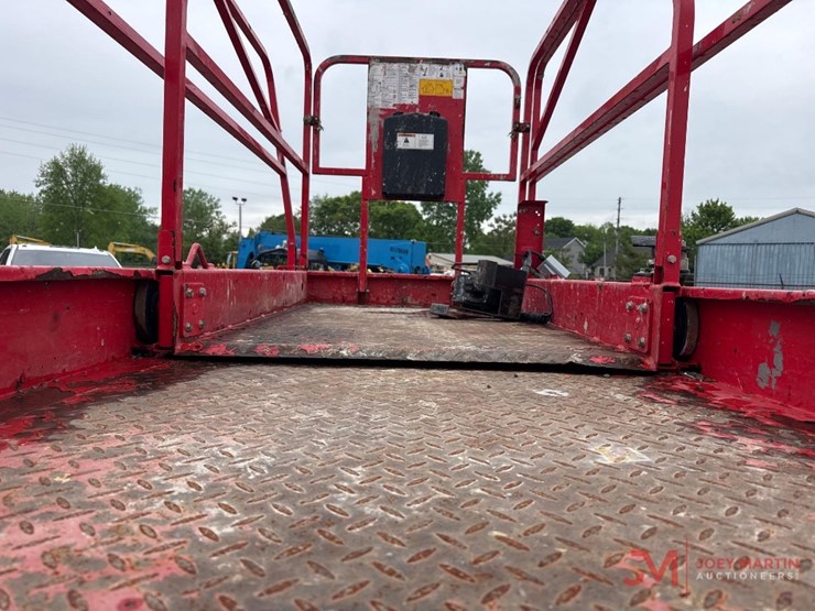 2020-lgmg-as4650e-electric-scissor-lift-image-8