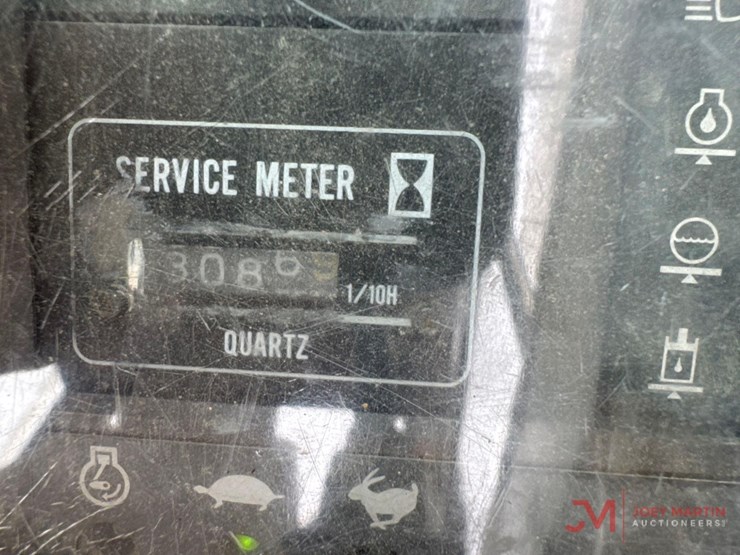 hitachi-ex270-lc-image-37