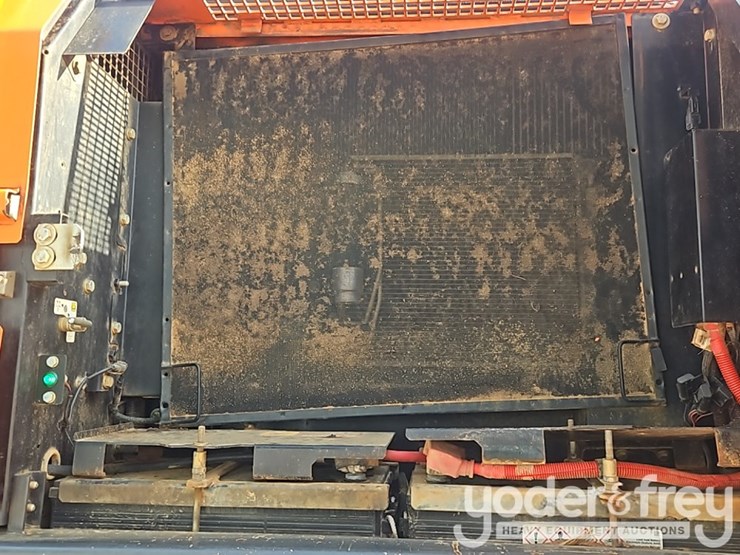2018-hitachi-zx350-image-26