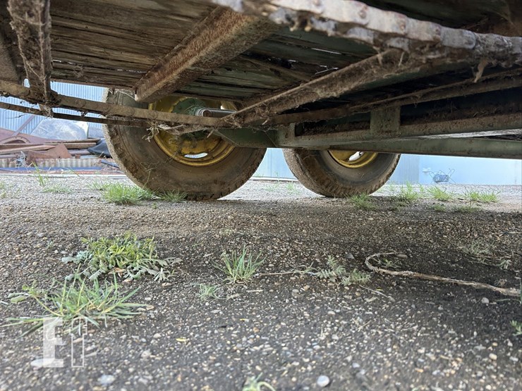 john-deere-660-image-26