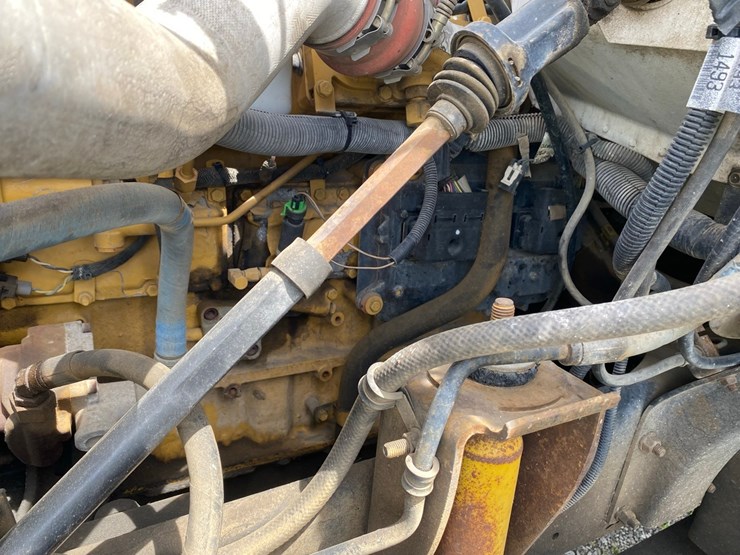 2002-gmc-6500-dump-truck-image-39