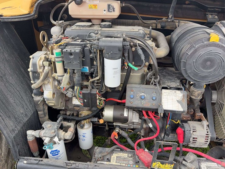 2006-caterpillar-560b-image-21