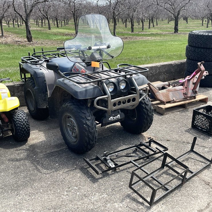 #4160 • Yamaha Fourwheeler