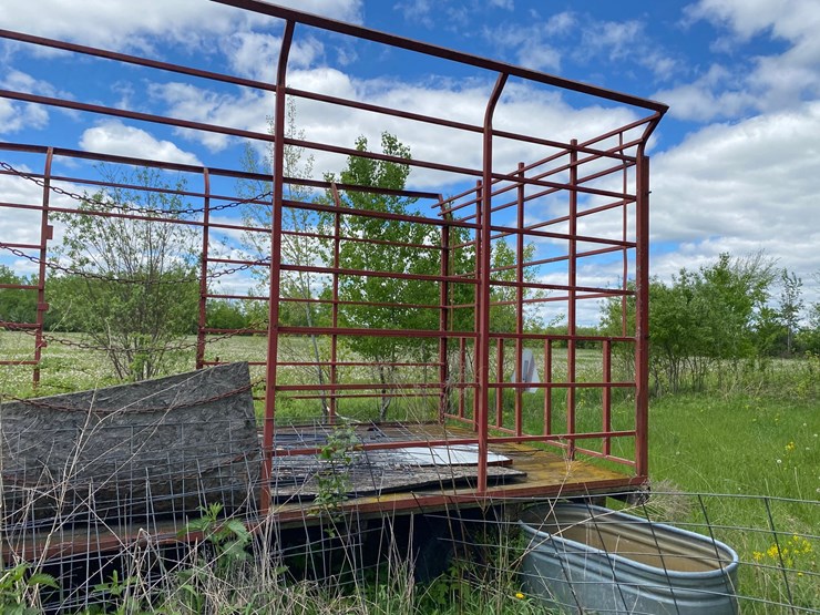 #3501-•-9'-x-16'-h&s-hay-wagon-image-10