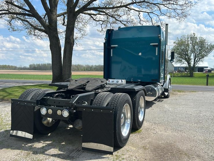 2006-kenworth-t800-image-4