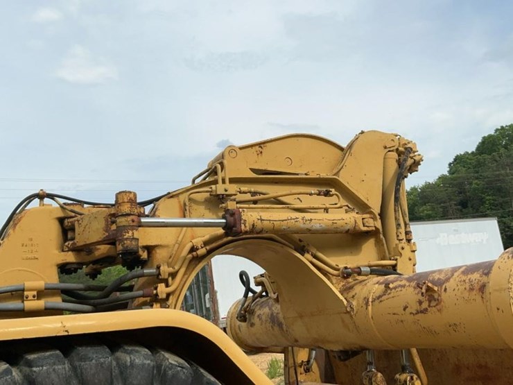 caterpillar-621-image-46