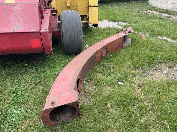 new-holland-892-image-11