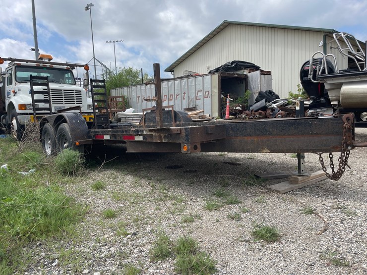 #6003-•-2006-may-tandem-axle-equipment-trailer-(has-wi-title)-image-3