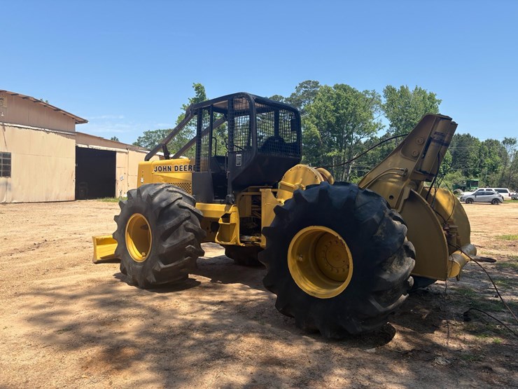 1983-john-deere-640-image-4