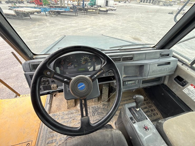 2007-komatsu-hm400-2-image-16