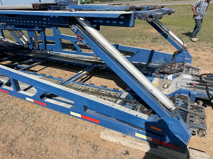 2015-cottrell-car-hauler-image-13