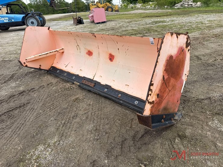 buyers-10'-snow-plow-loader-attachment-image-4