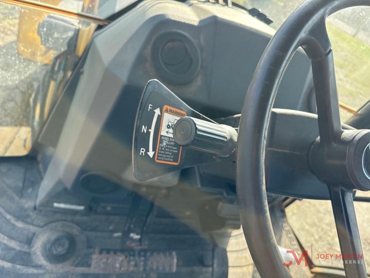 2013-deere-310k-ep-image-35