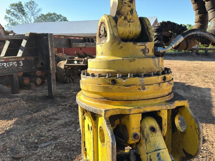 2018-deere-437e-image-19