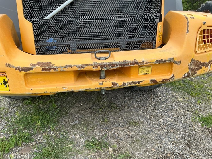 2016-volvo-l90h-image-92