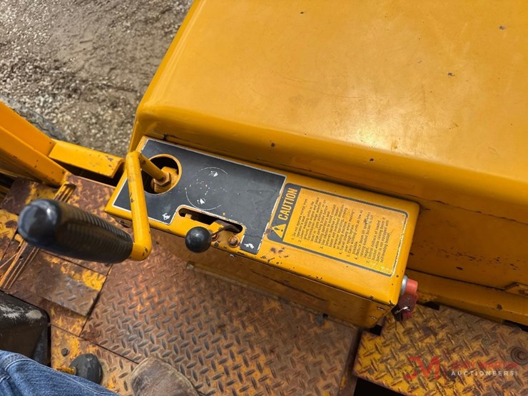deere-310b-image-29