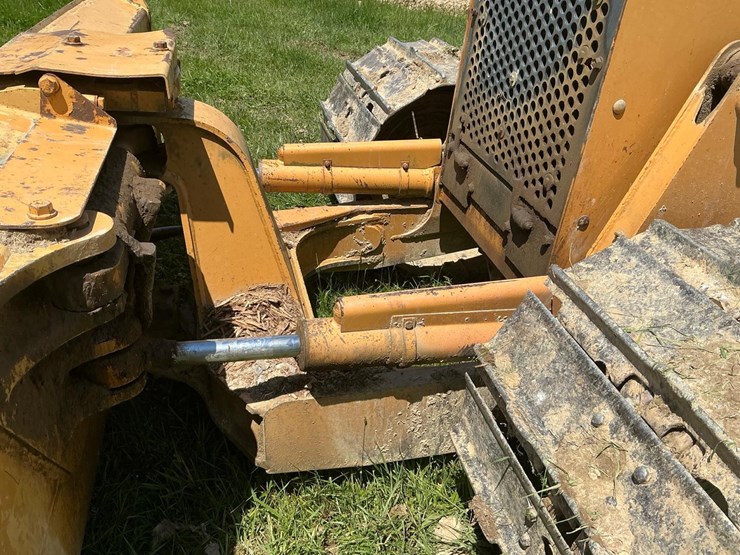 2005-case-850g-image-46