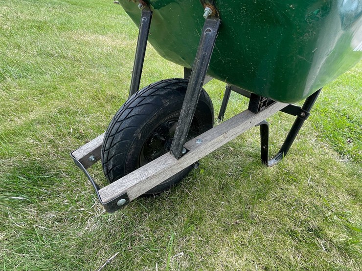 #4181-•-wheelbarrow-image-7