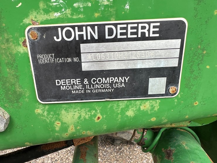 2001-john-deere-6310-image-2