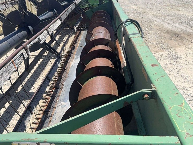 john-deere-218-image-4