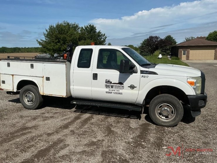 2012-ford-f250-xl-image-16