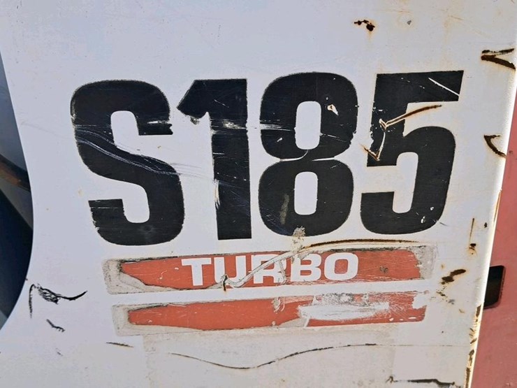 2008-bobcat-s185-image-10