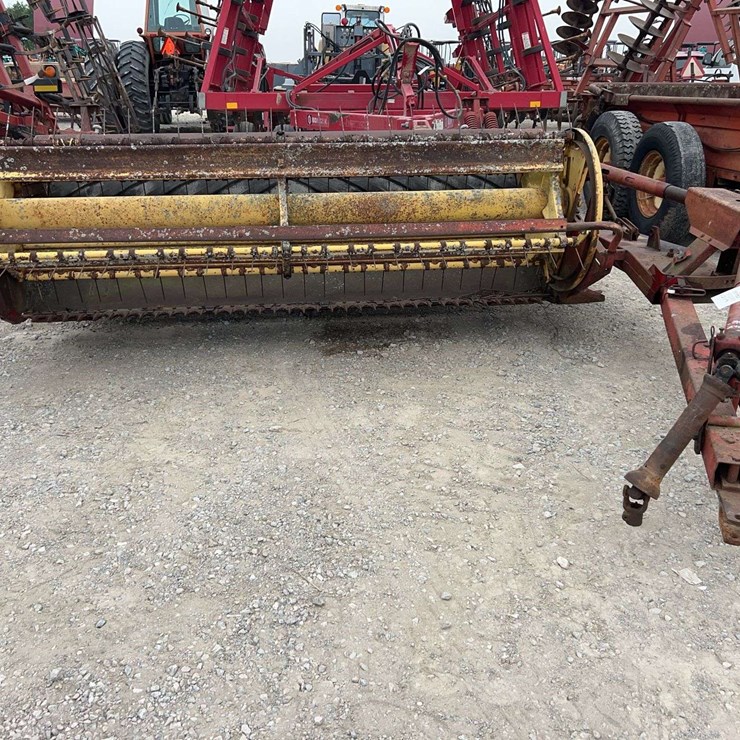 NEW HOLLAND 479