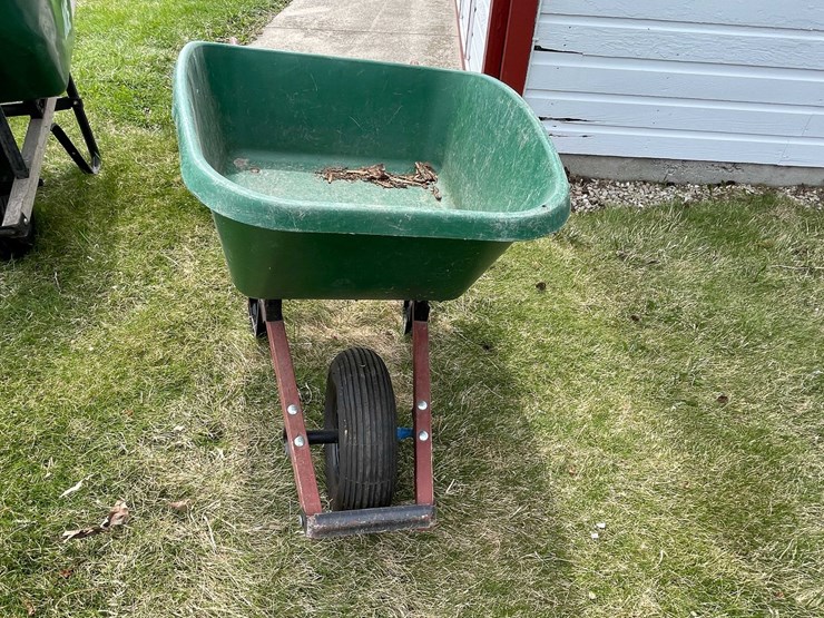 #4182-•-wheelbarrow-image-2