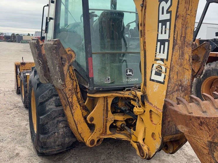 deere-310-image-11