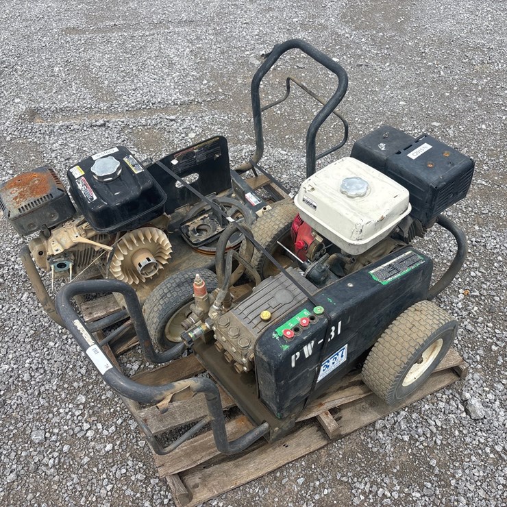 #70 • PALLET OF PRESSURE WASHER W/PARTS