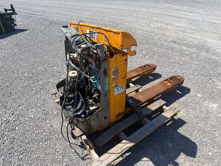 #39-•-jugenheimer-parts-only---electric-pallet-jack-image-3