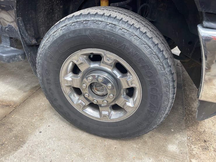 2015-ford-f250-xlt-image-14
