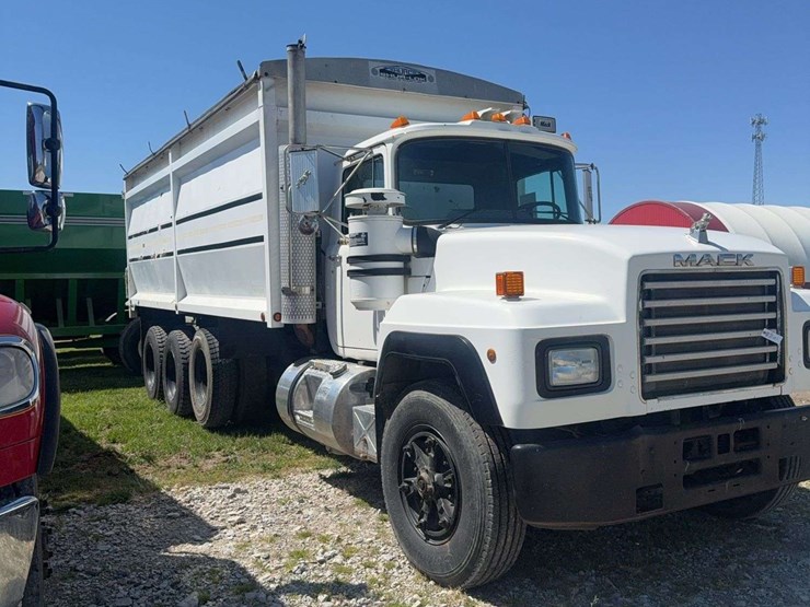 1992-mack-rd600-image-2