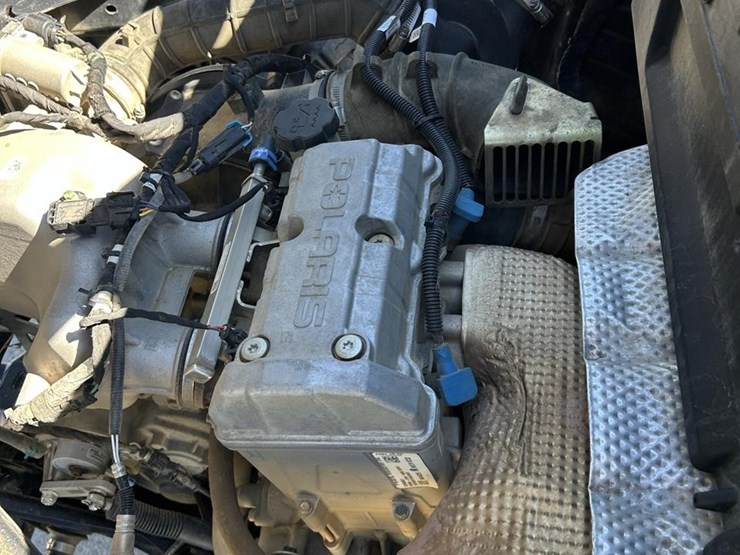 2023-polaris-ranger-1000-image-24