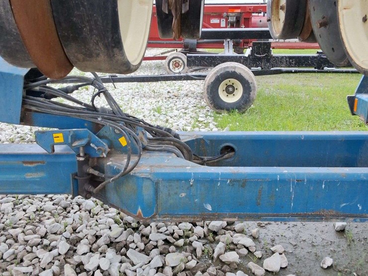 2020-kinze-2600-image-14