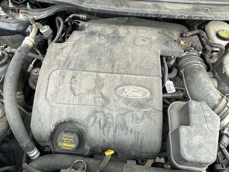 2011-ford-explorer-limited-image-64