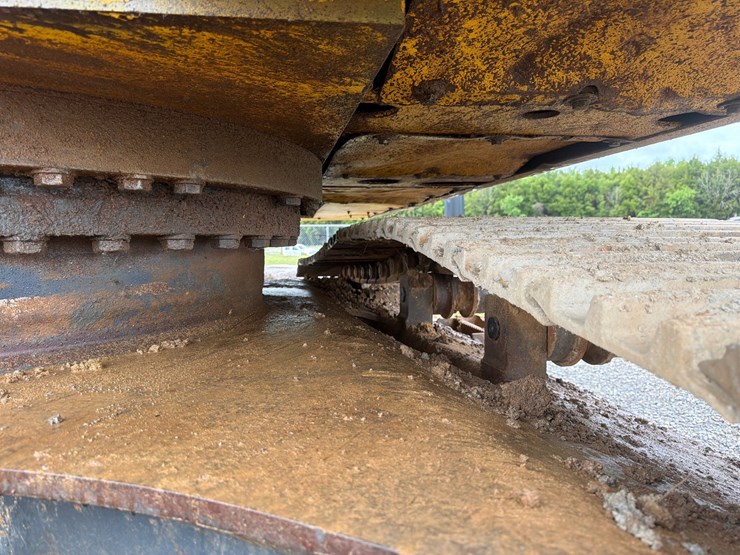 komatsu-pc360-lc-10-image-12