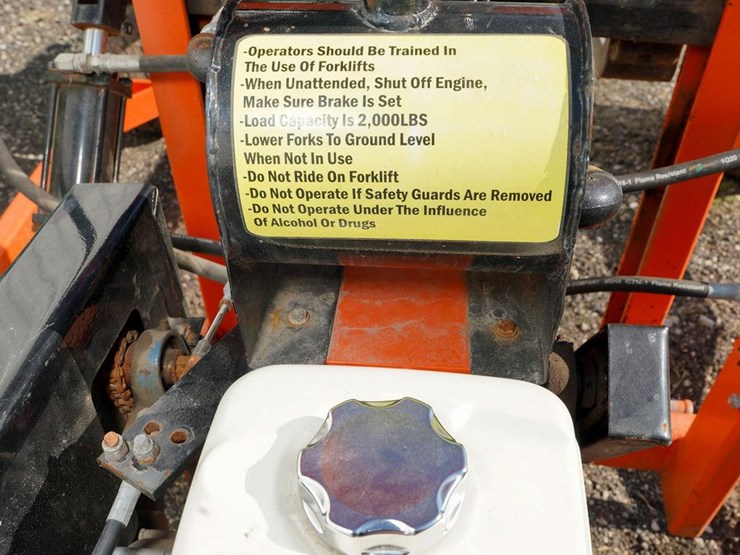 #107-•-2006-rough-terrain-walk-behind-forklift-image-23