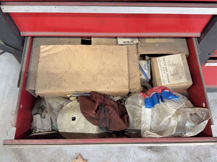 craftsman-tool-chest-contents:-assorted-manuals,-parts,-and-accessories-image-6