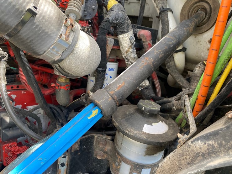 2008-ford-f-750-bucket-truck-image-55