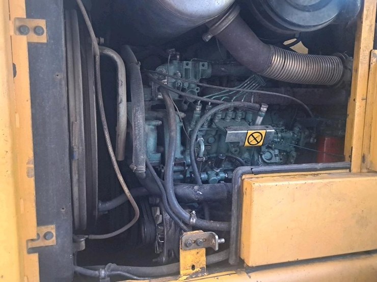2000-volvo-l70d-image-17