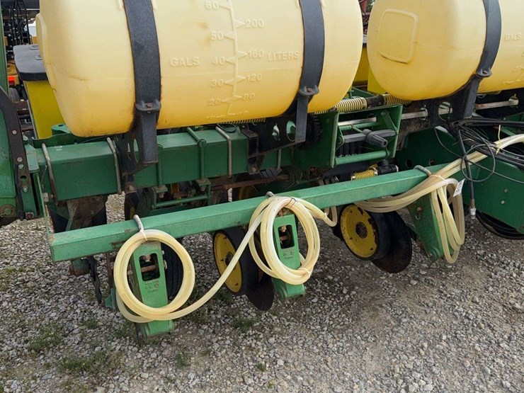 1995-john-deere-7200-image-7