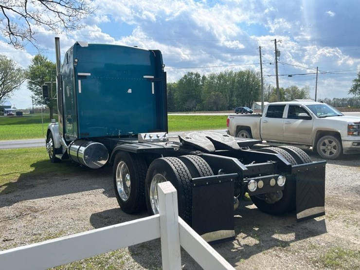 2006-kenworth-t800-image-2