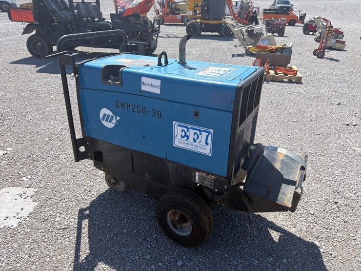 #33-•-miller-bobcat-250-11000w-welder/generator-image-2